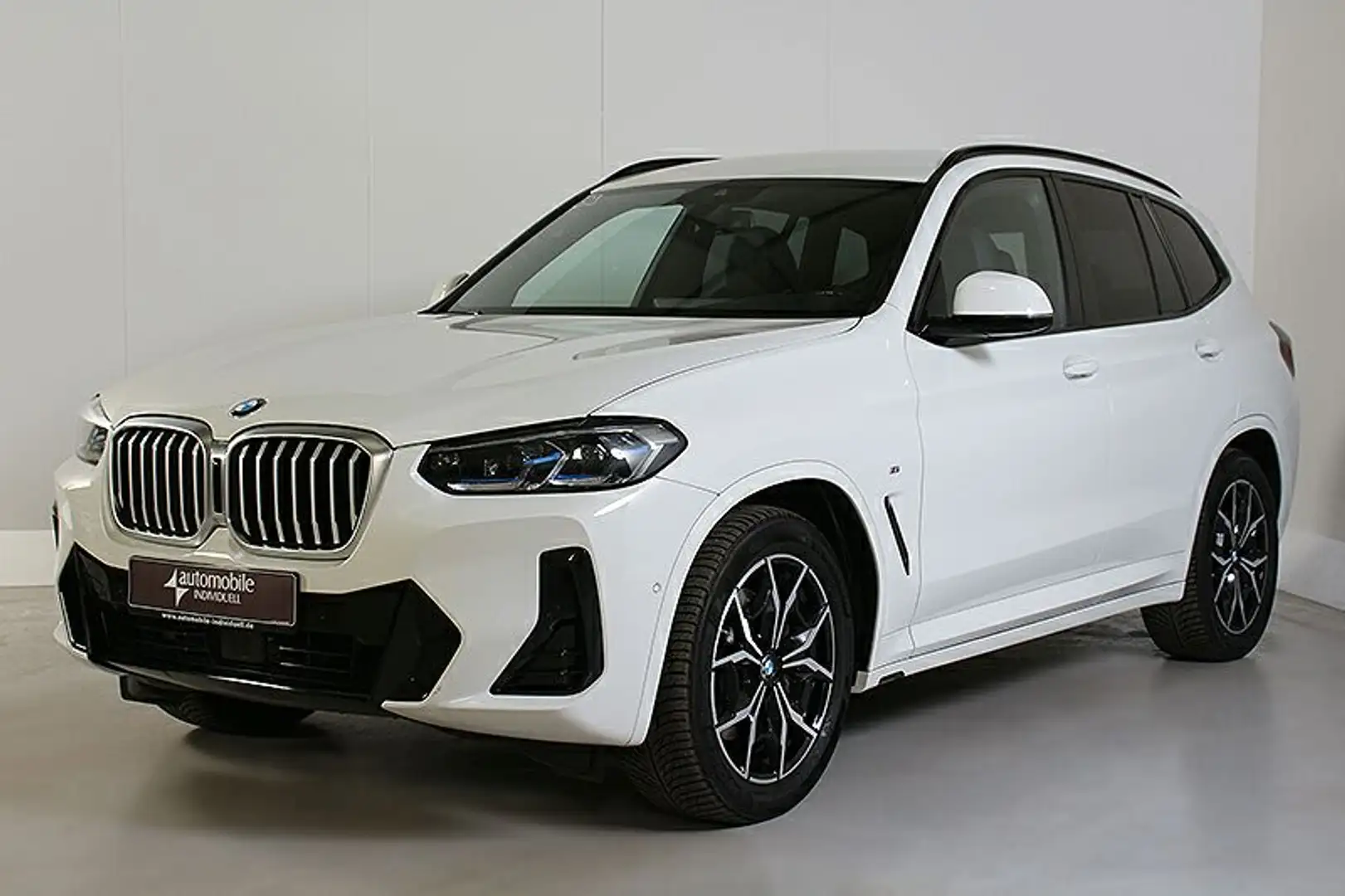 BMW X3 xDr 30dA M Sportpaket ACC HuD Standh Laser Weiß - 2