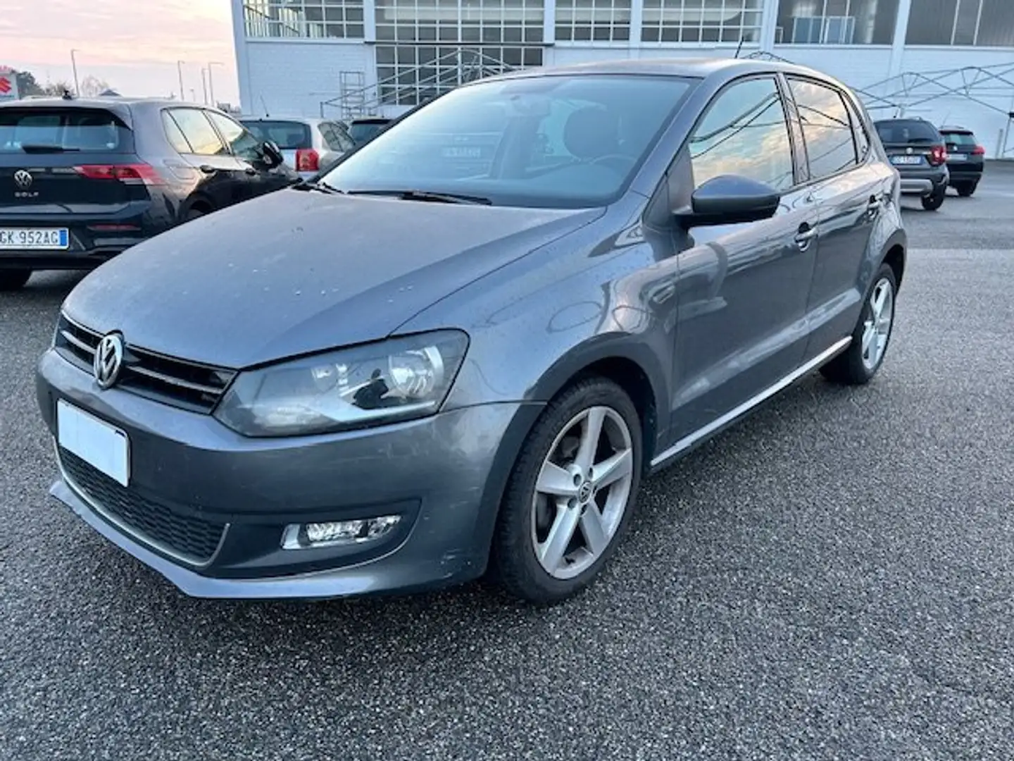 Volkswagen Polo 1.6 Comfortline bi-fuel 82cv 5 Porte Grigio - 1