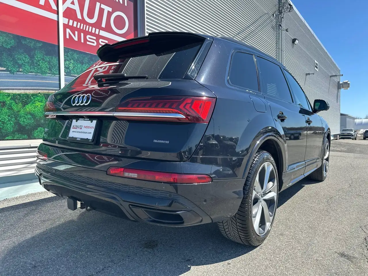Audi Q7 снимка Audi Q7