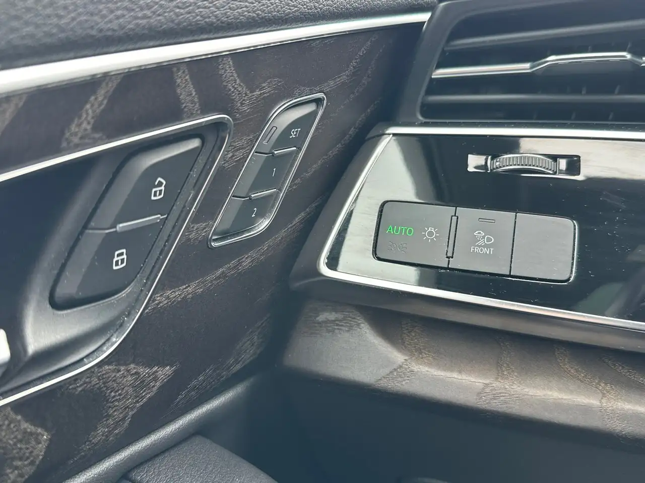 Audi Q7 снимка Audi Q7