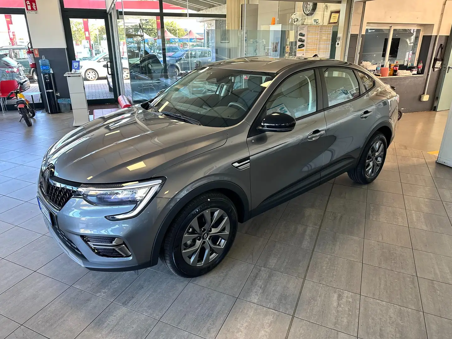 Renault Arkana 1.3 mild hybrid Evolution 140cv edc - 2