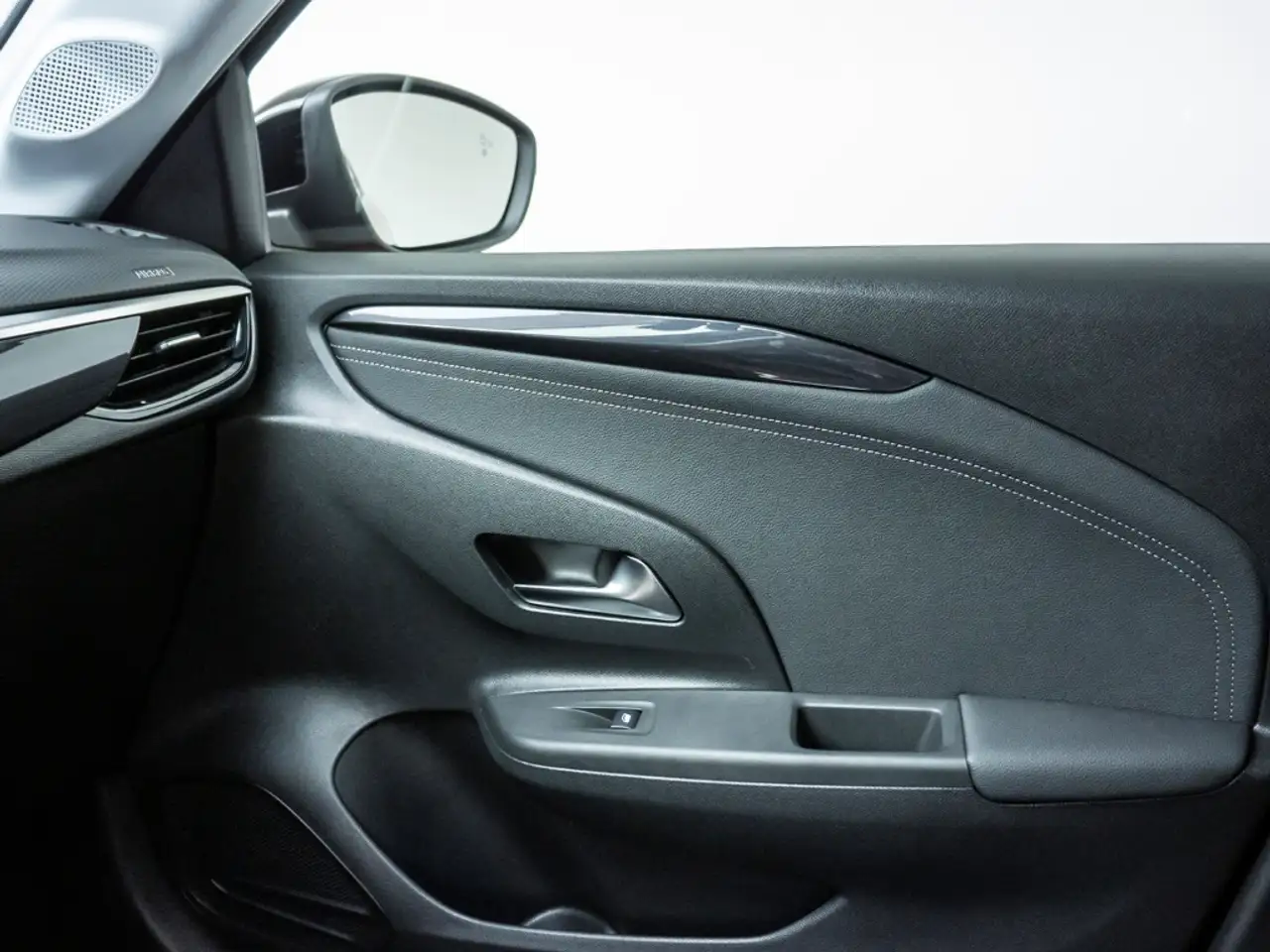 Opel Corsa-e F e Elegance PDC Kamera Apple CarPlay (107) 24