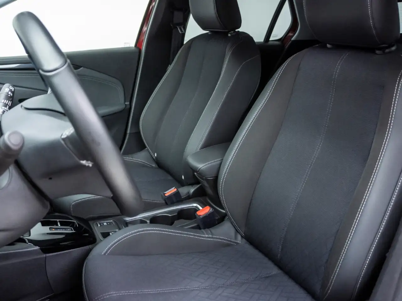 Opel Corsa-e F e Elegance PDC Kamera Apple CarPlay (107) 8