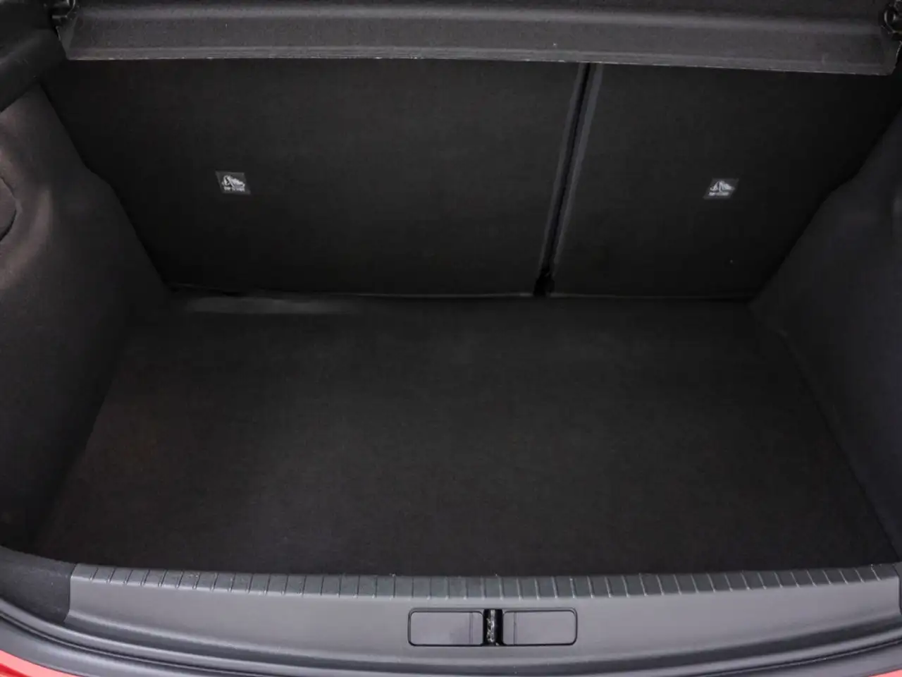 Opel Corsa-e F e Elegance PDC Kamera Apple CarPlay (107) 19