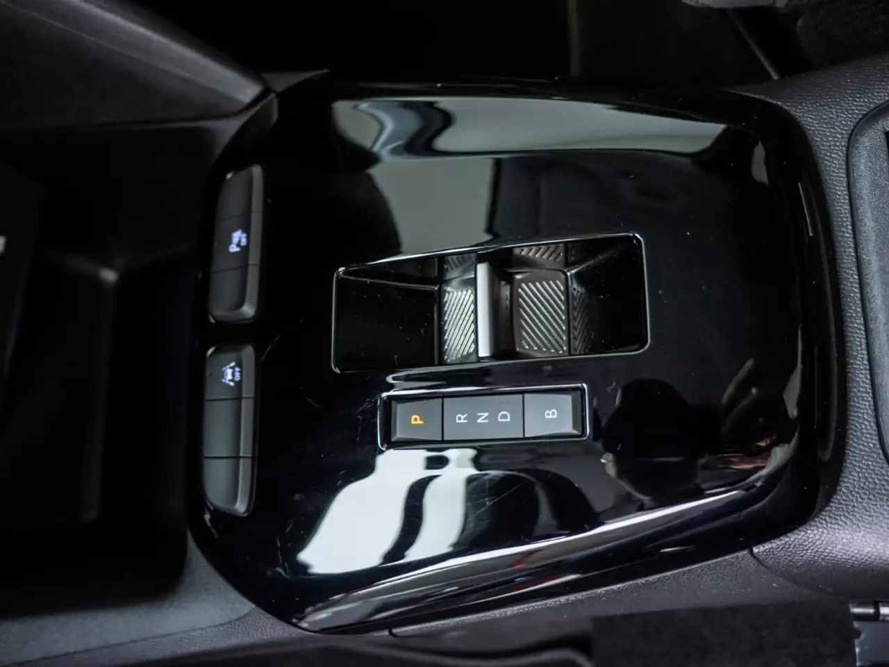Opel Corsa-e F e Elegance PDC Kamera Apple CarPlay (107) 23