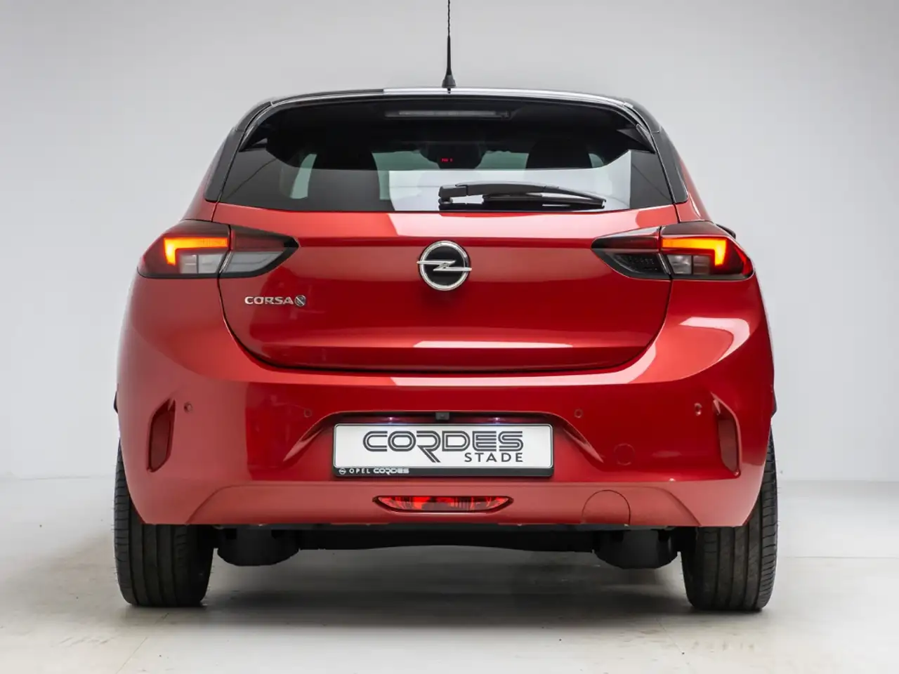 Opel Corsa-e F e Elegance PDC Kamera Apple CarPlay (107) 16