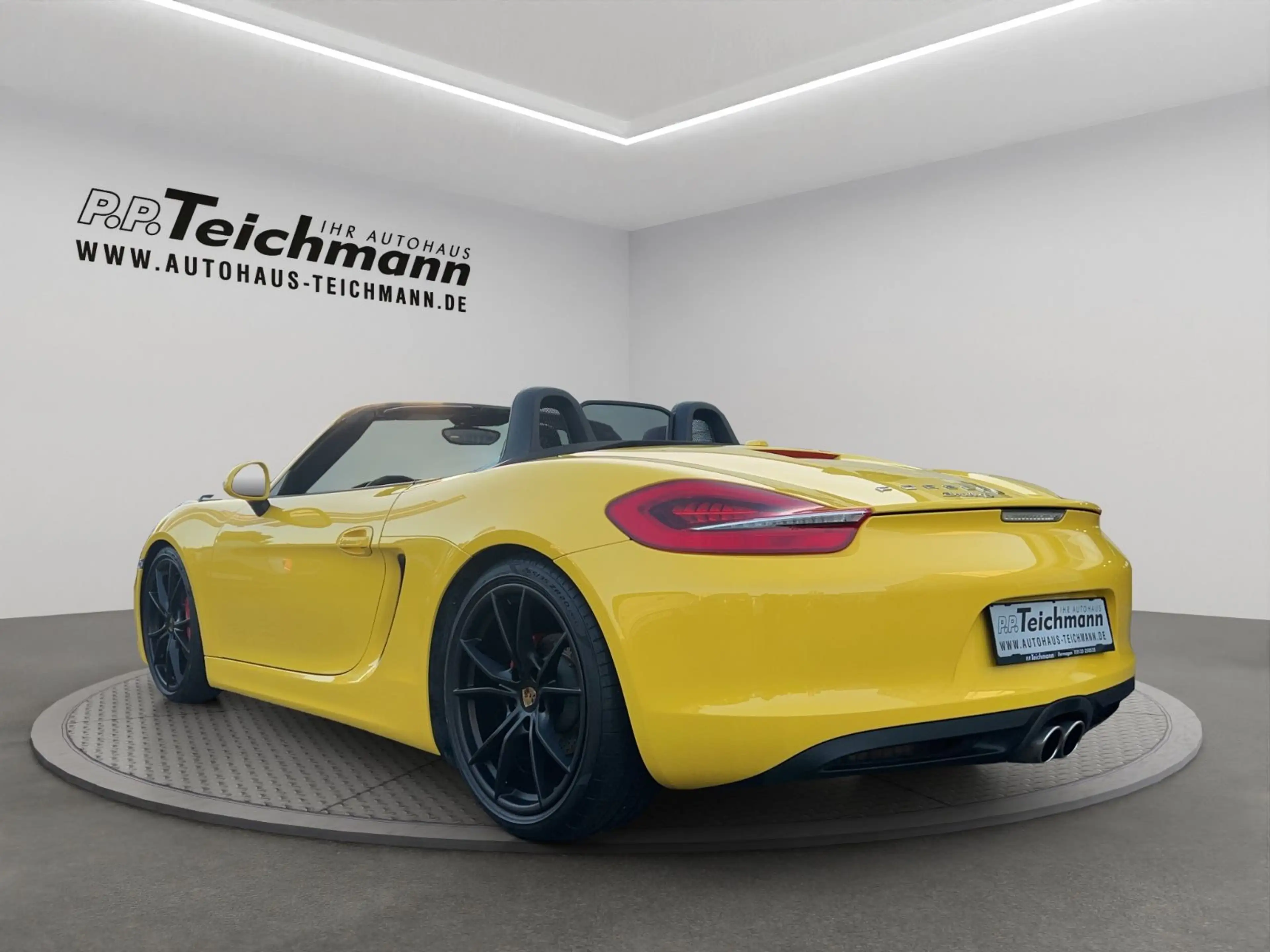Porsche Boxster S — photo 7