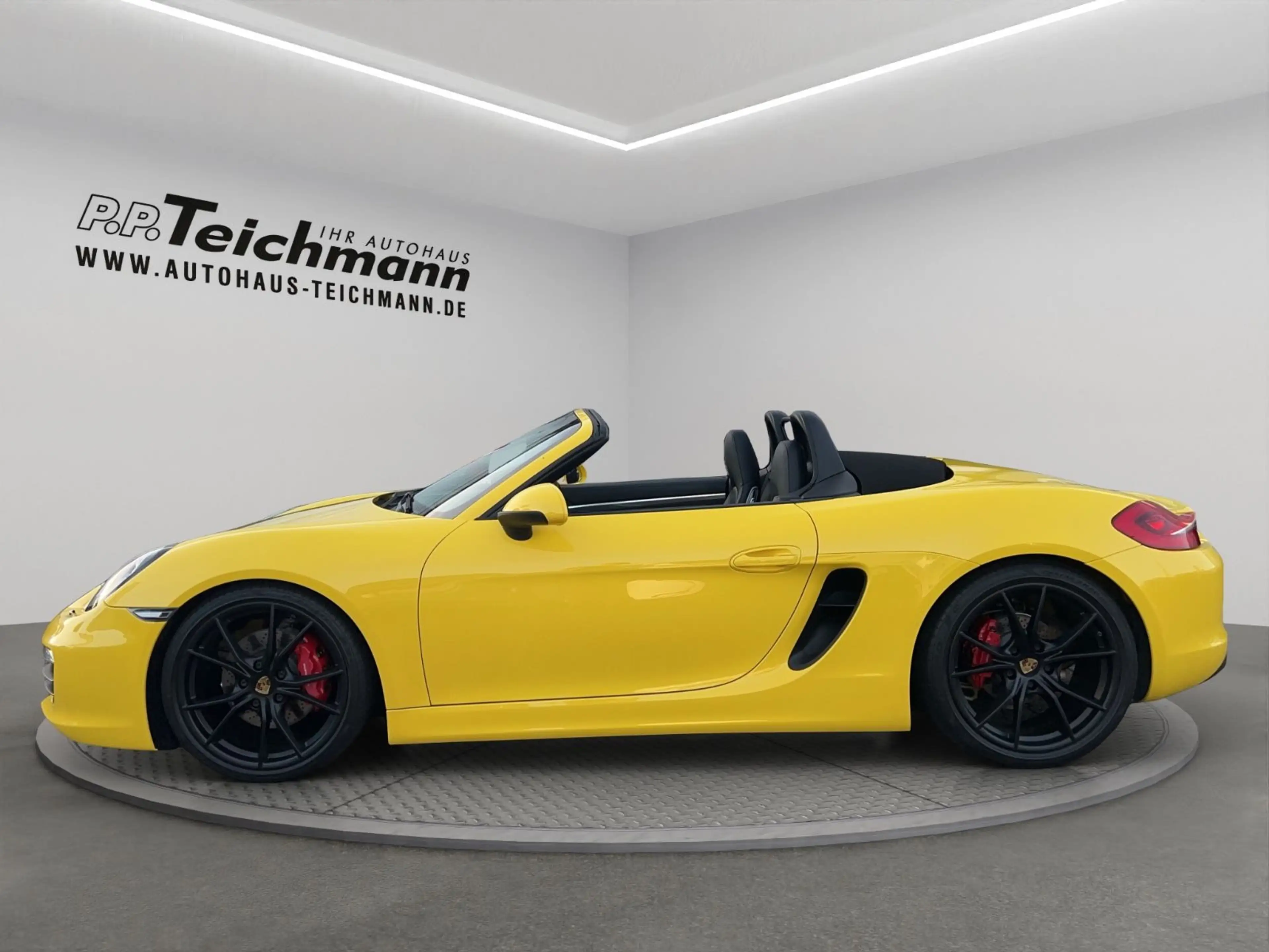 Porsche Boxster S — photo 8