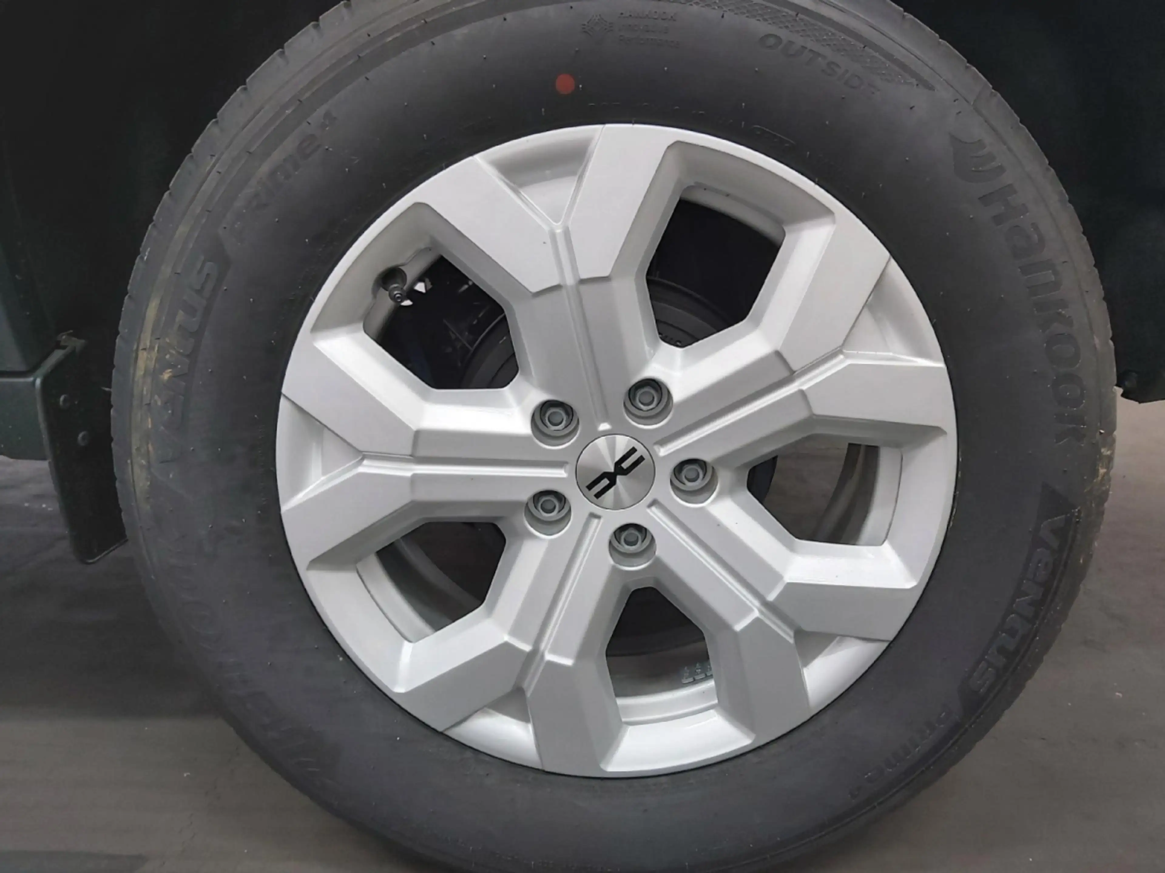 Dacia Bigster 1.2 Mild Hybrid 140 Essential — photo 11