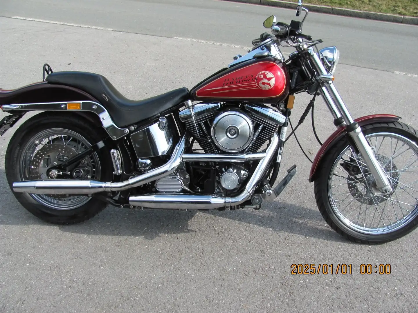 Harley-Davidson Softail - 2