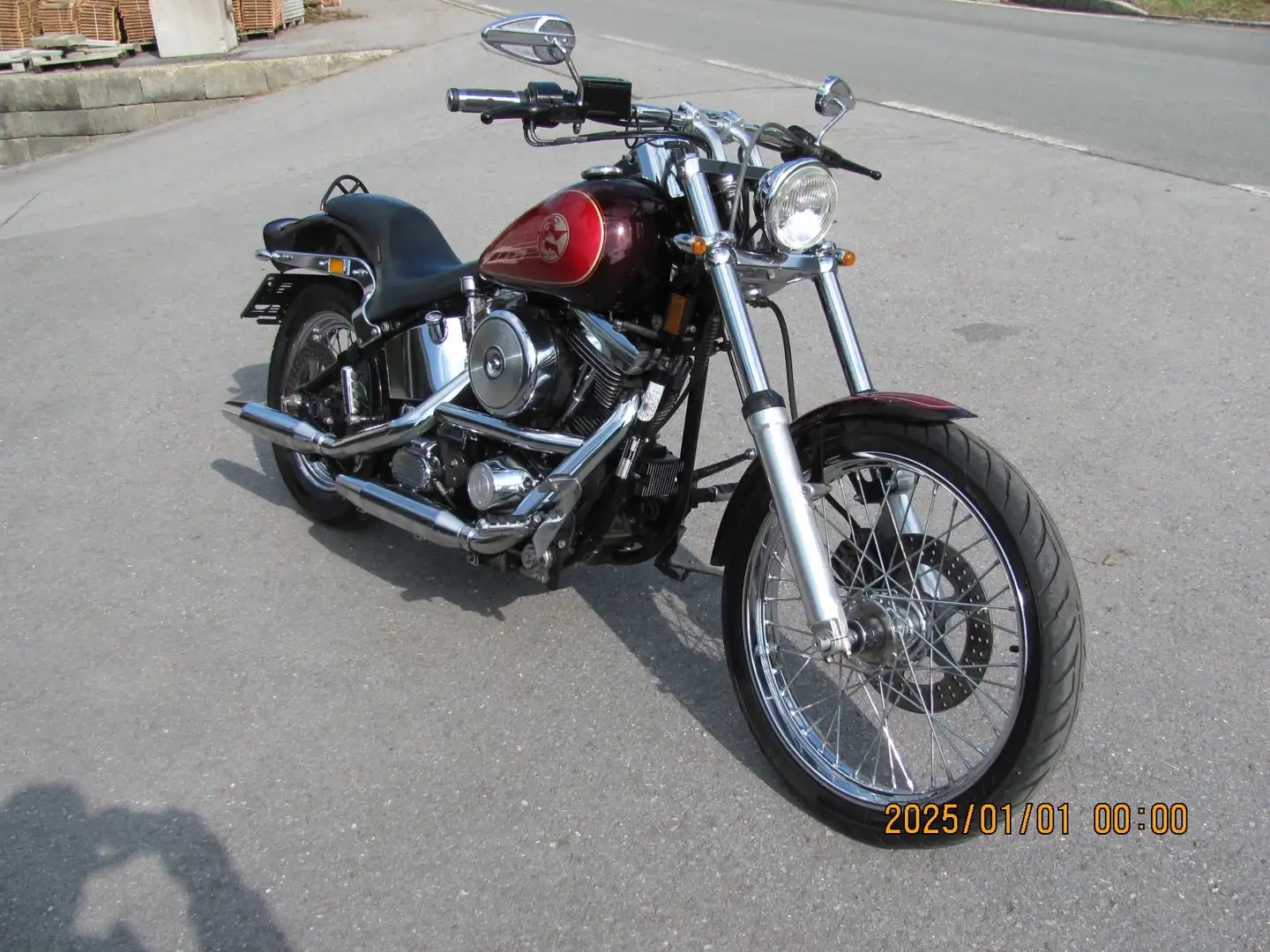 Harley-Davidson Softail - 1