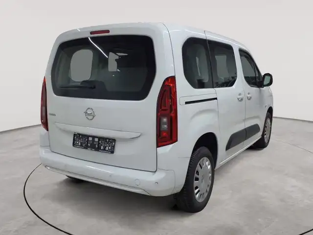 Opel Combo view 4