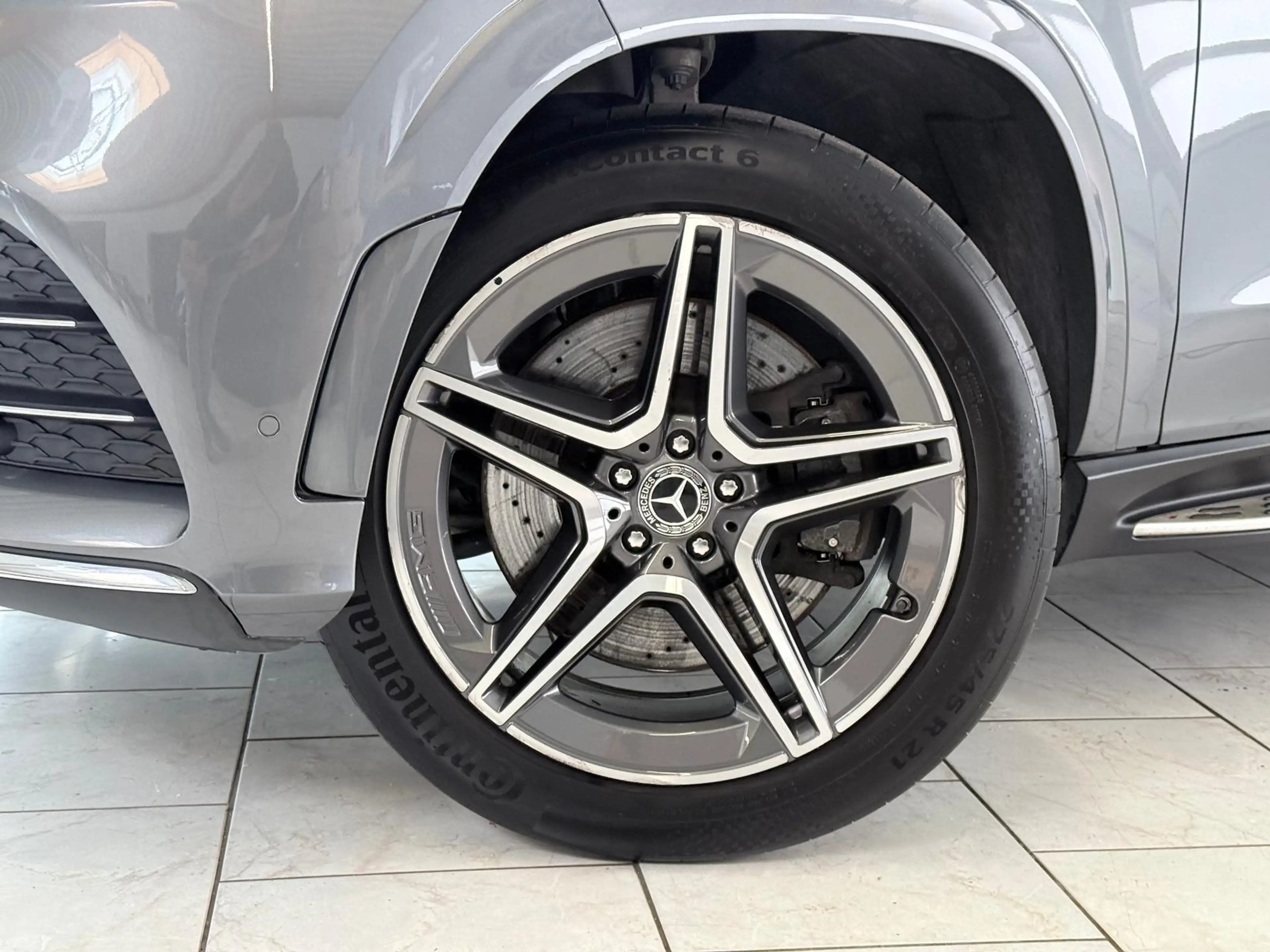 Mercedes-Benz GLS 400 d 4Matic AMG-7-Sitze/Pano/ACC/AHK/360 — photo 6