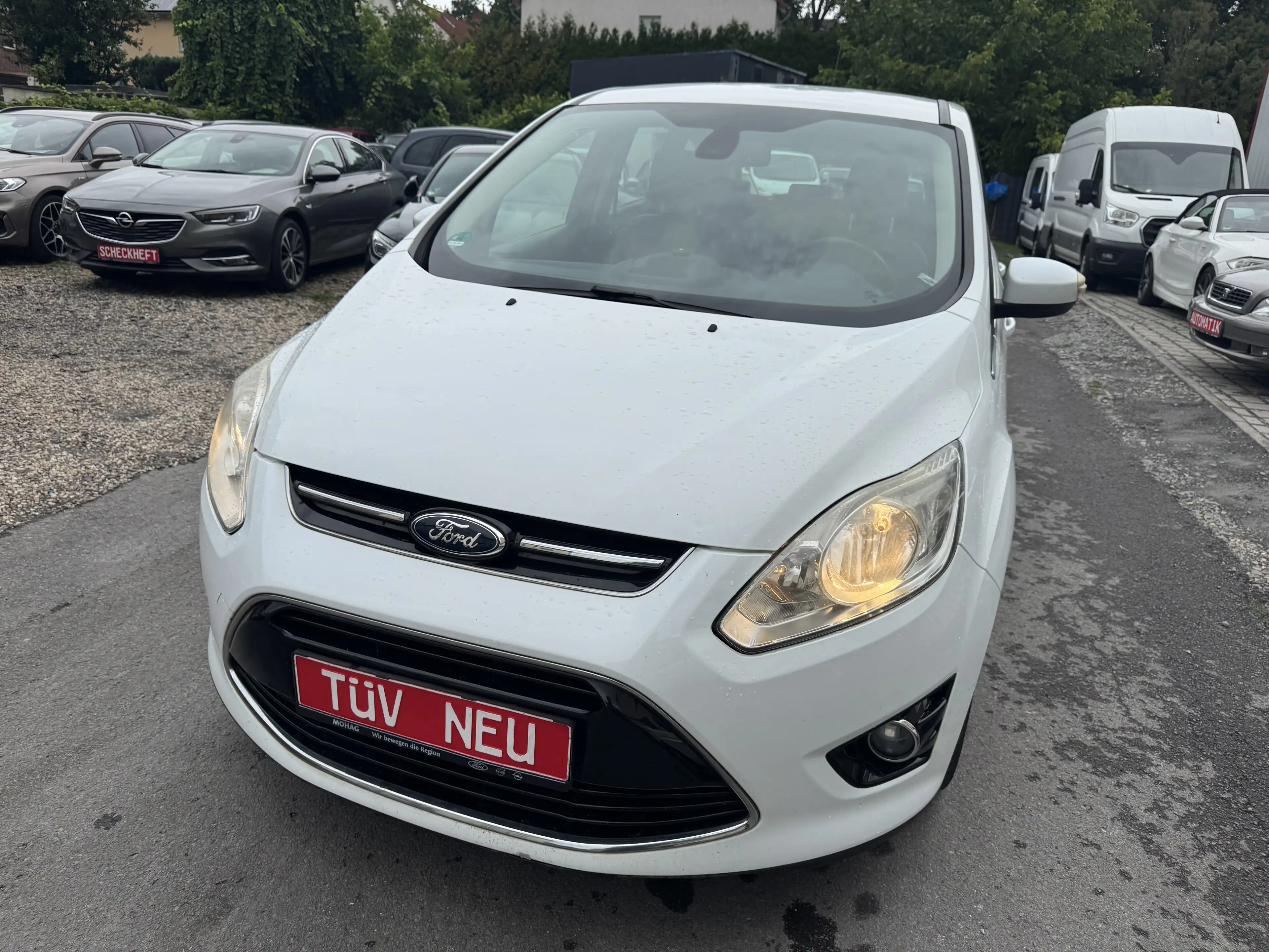 Ford C-Max Titanium — photo 9