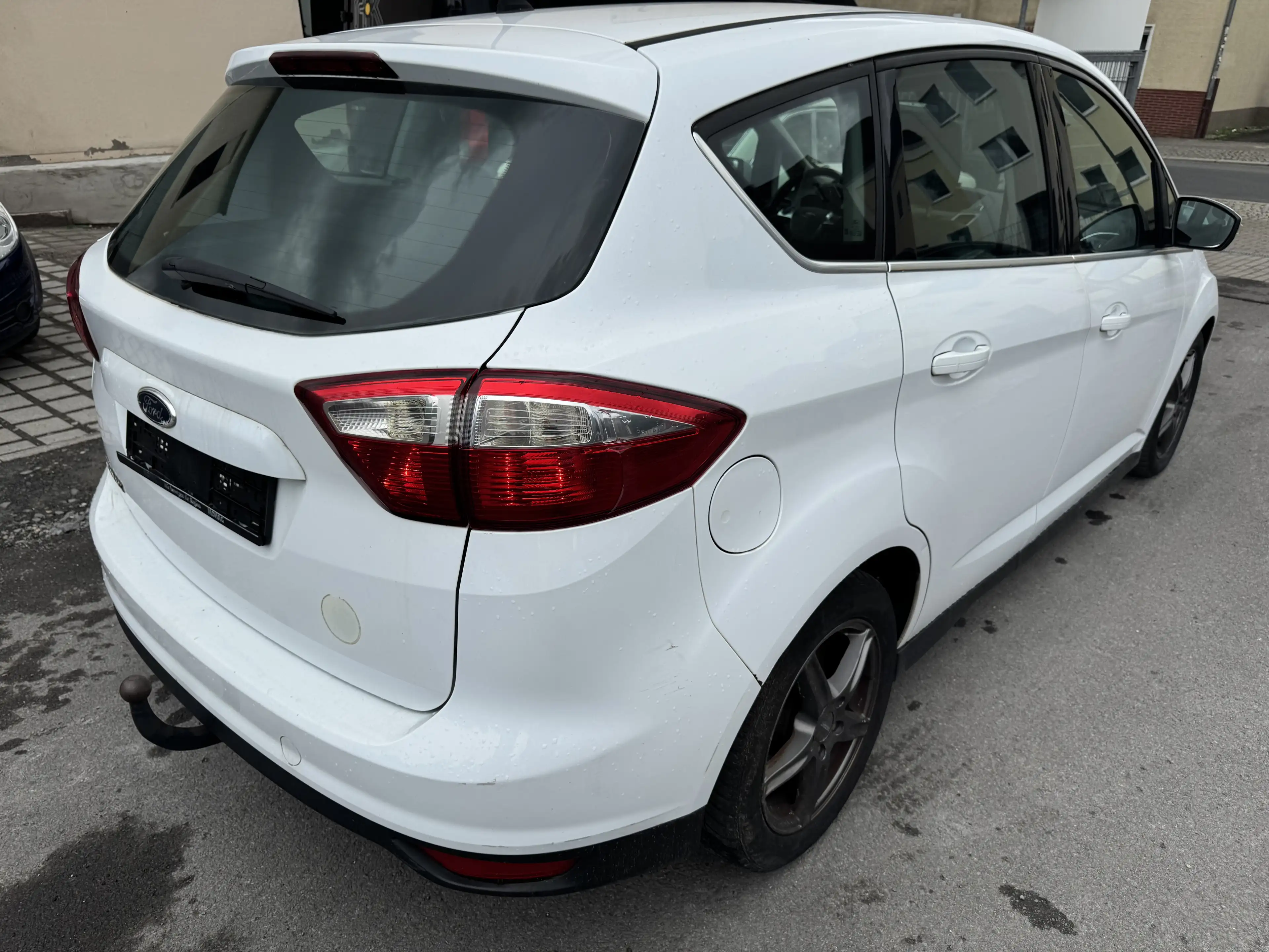 Ford C-Max Titanium — photo 4