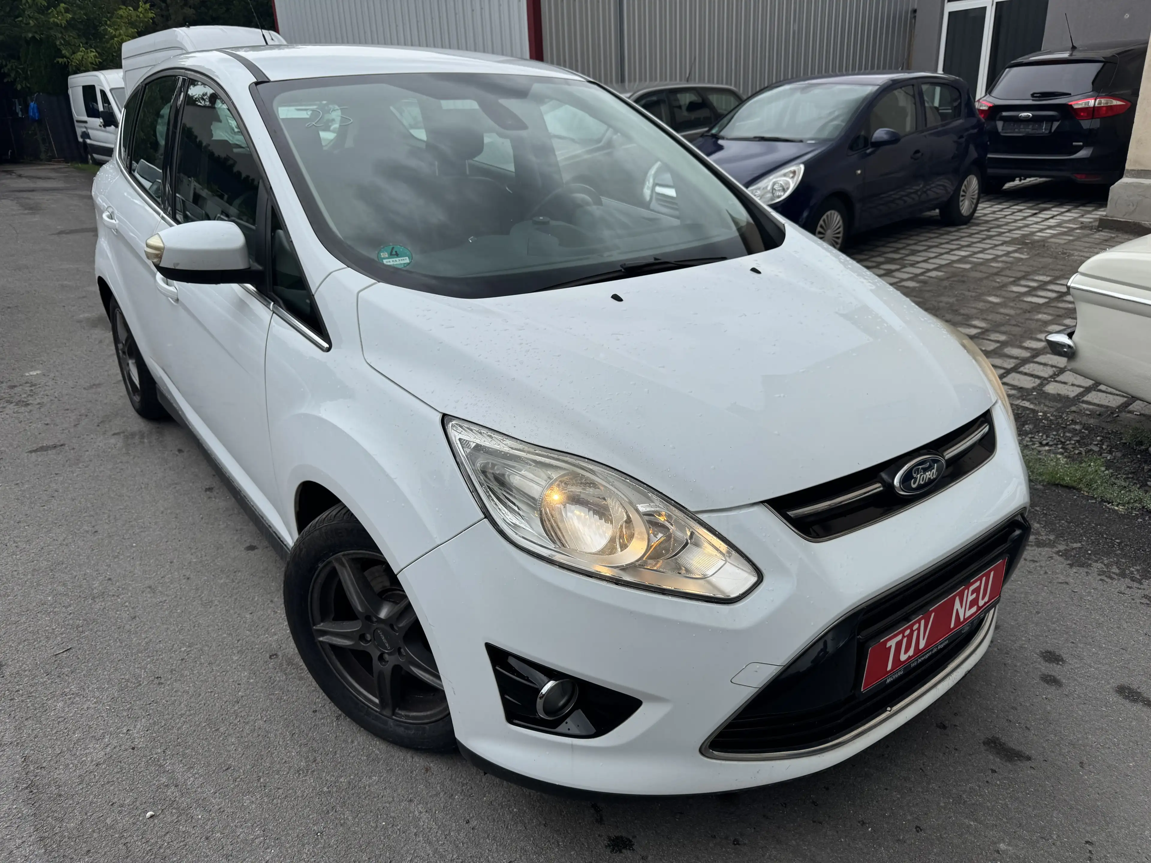 Ford C-Max Titanium