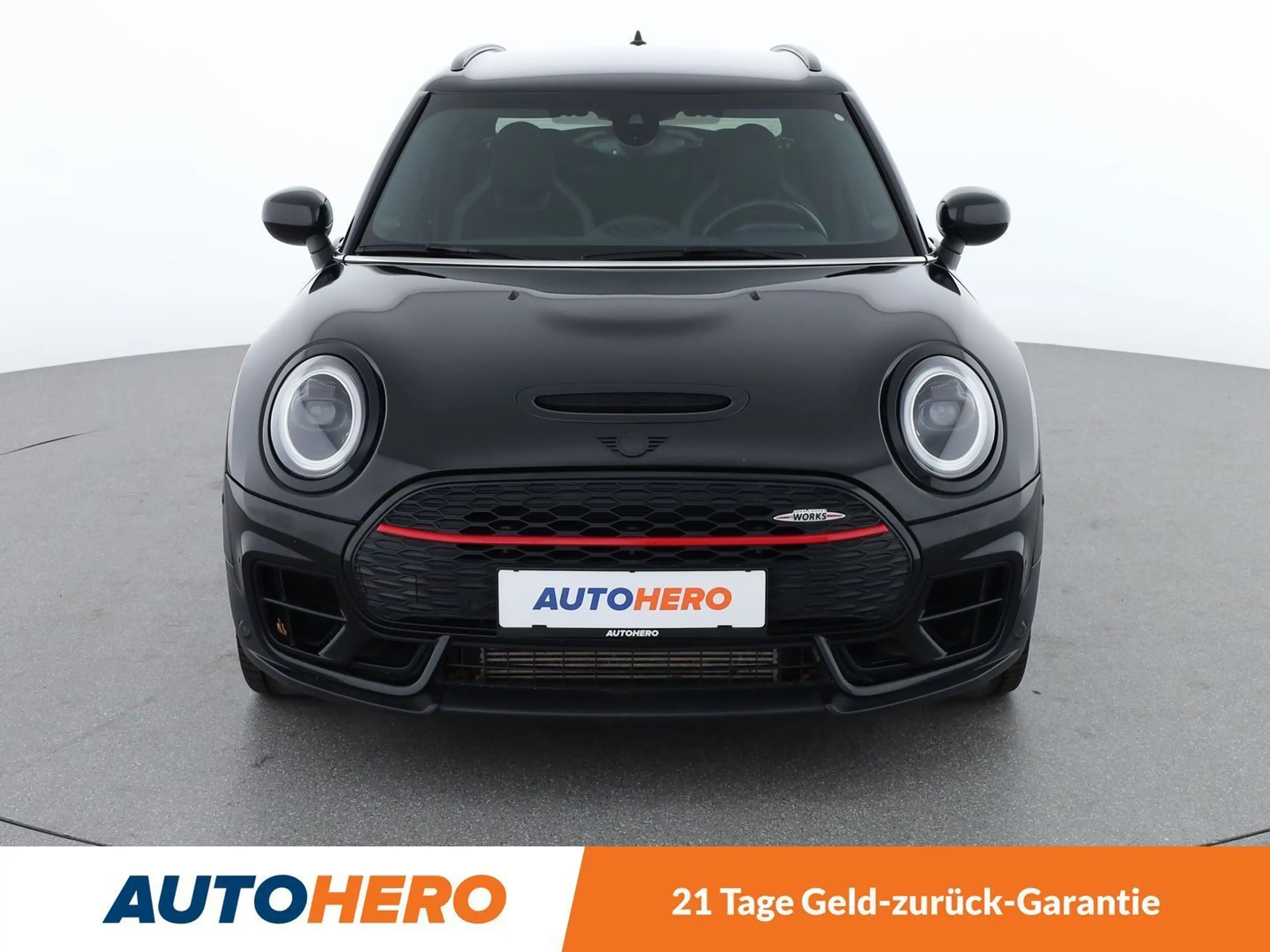 MINI John Cooper Works Clubman John Cooper Works ALL4 — photo 9