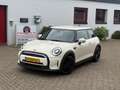 MINI One Mini 3-Deurs (f56) 1.5 102pk Aut Business Edition/ Blanc - thumbnail 1