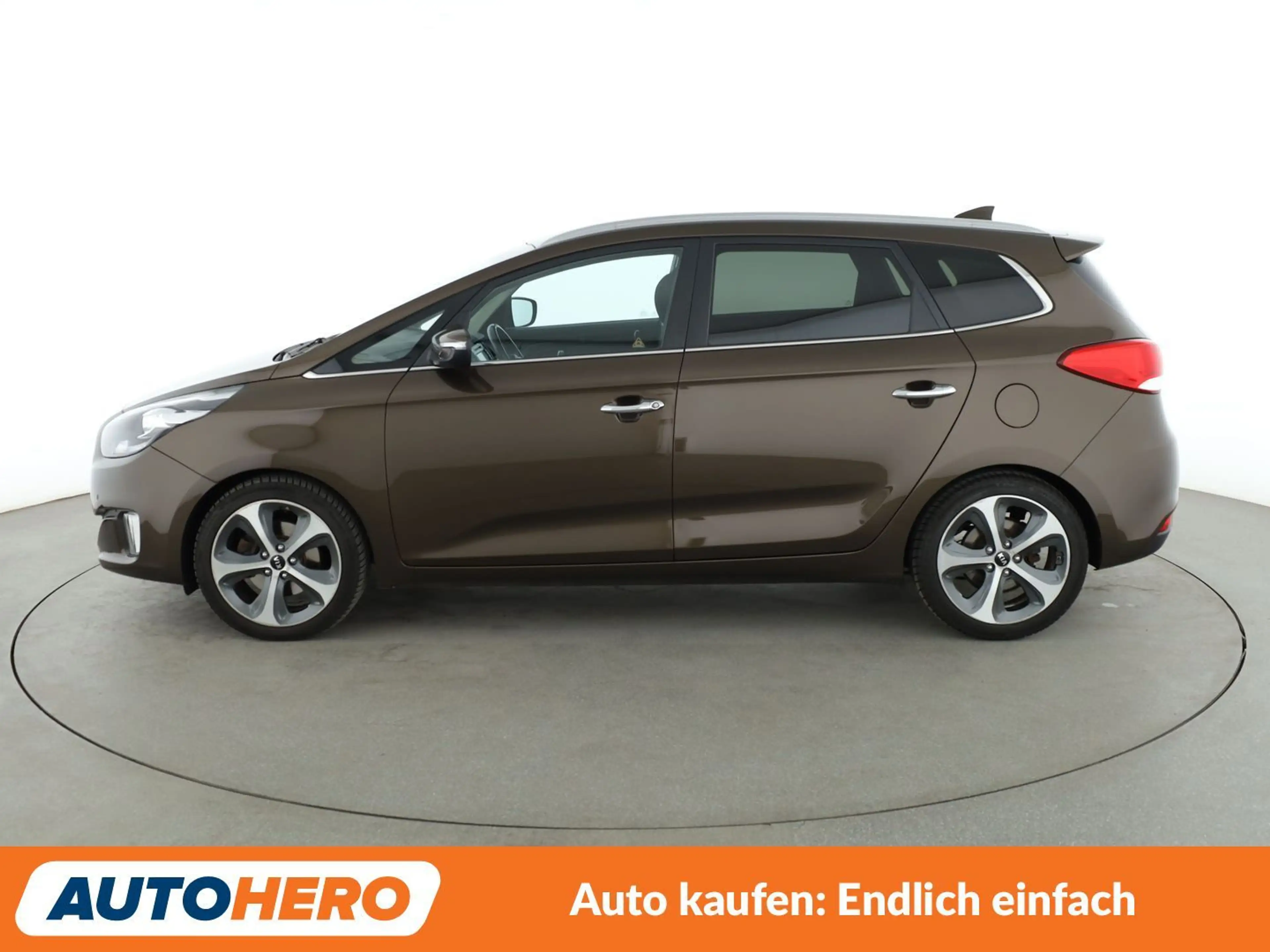 Kia Carens 1.7 CRDi UEFA Euro 2016*NAVI*TEMPO*CAM*PDC* — photo 3