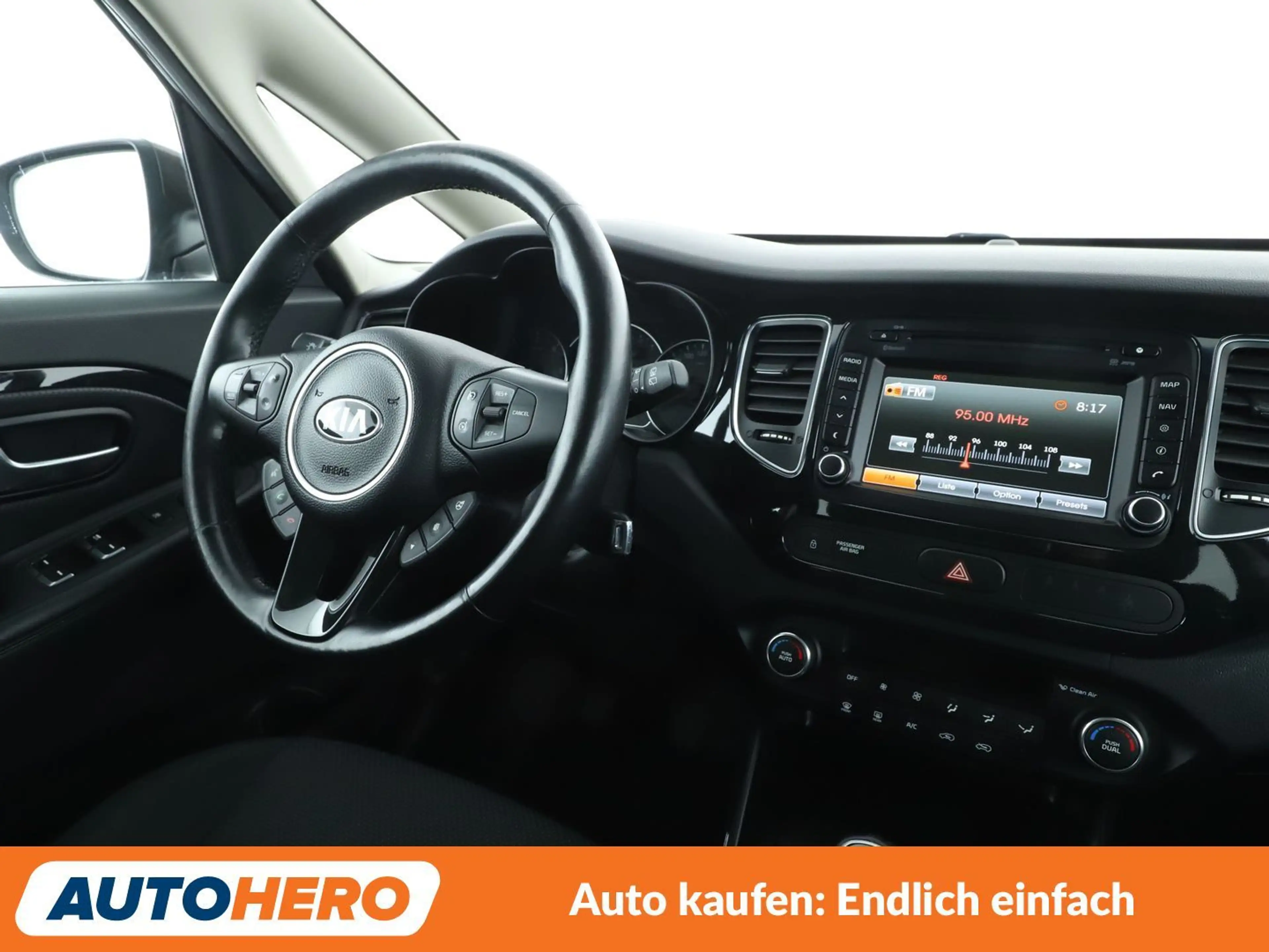 Kia Carens 1.7 CRDi UEFA Euro 2016*NAVI*TEMPO*CAM*PDC* — photo 13