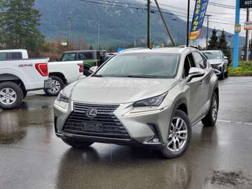 300 AWD - Nav, Heated Seats
