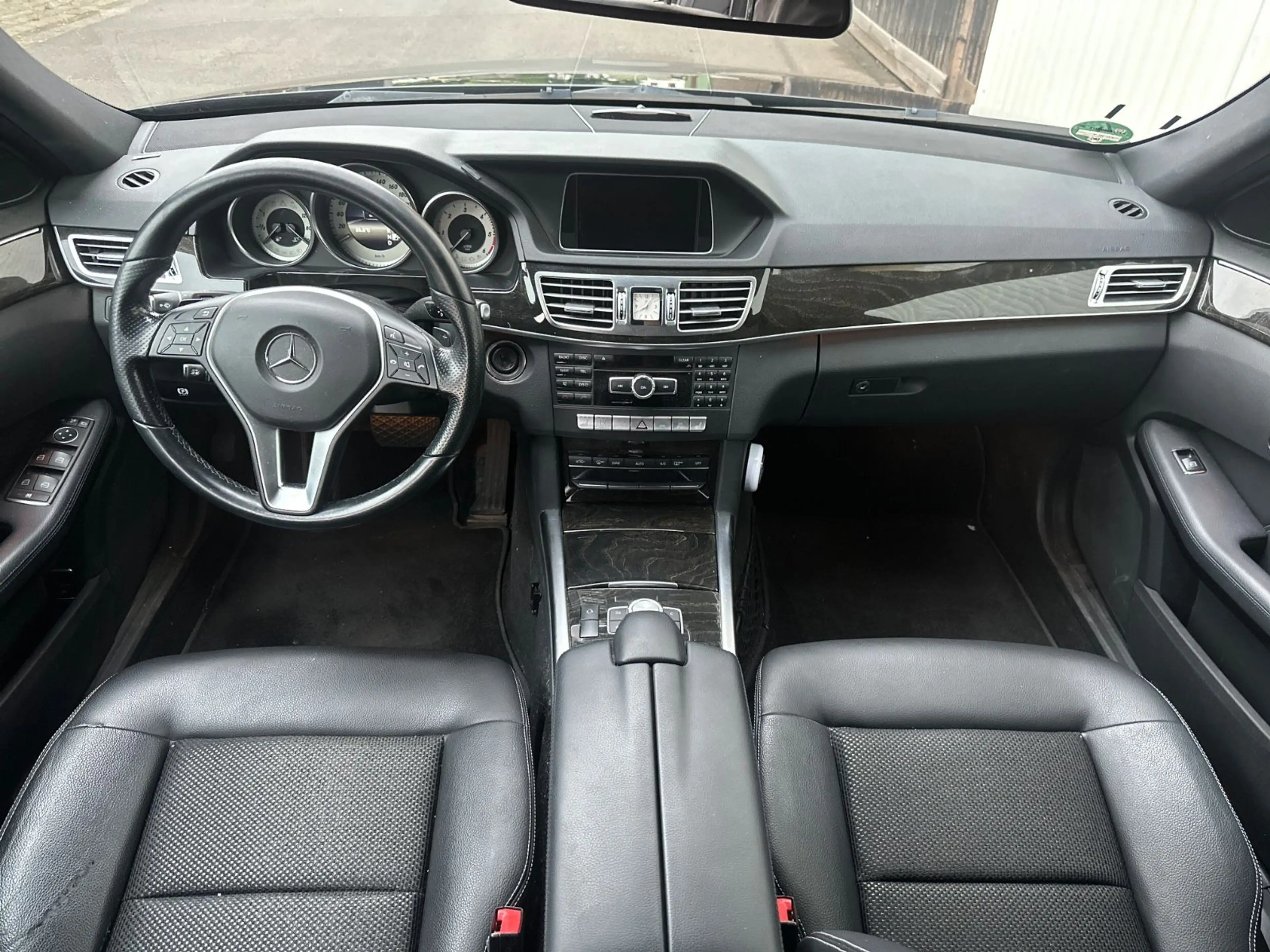 Mercedes-Benz E 220 T-Modell, Lenkass.SH, Spurass — photo 12