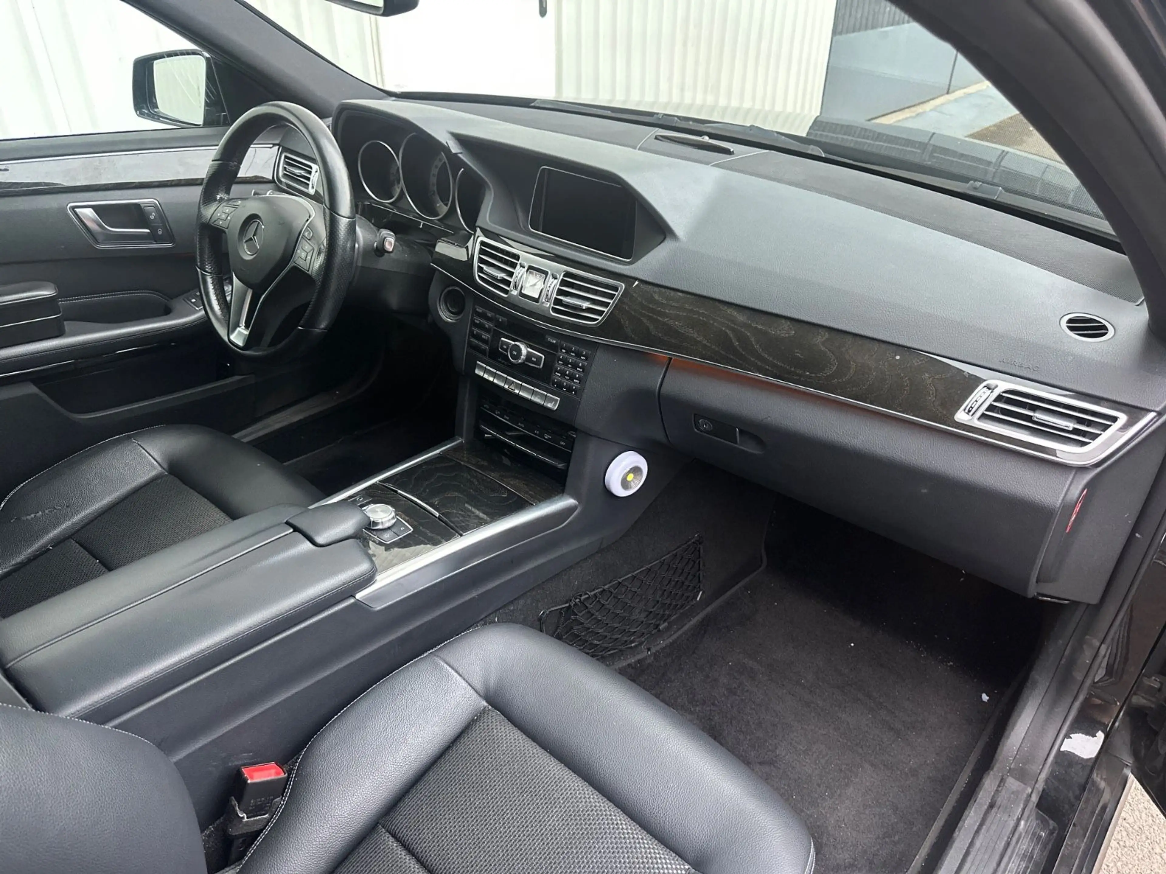 Mercedes-Benz E 220 T-Modell, Lenkass.SH, Spurass — photo 9
