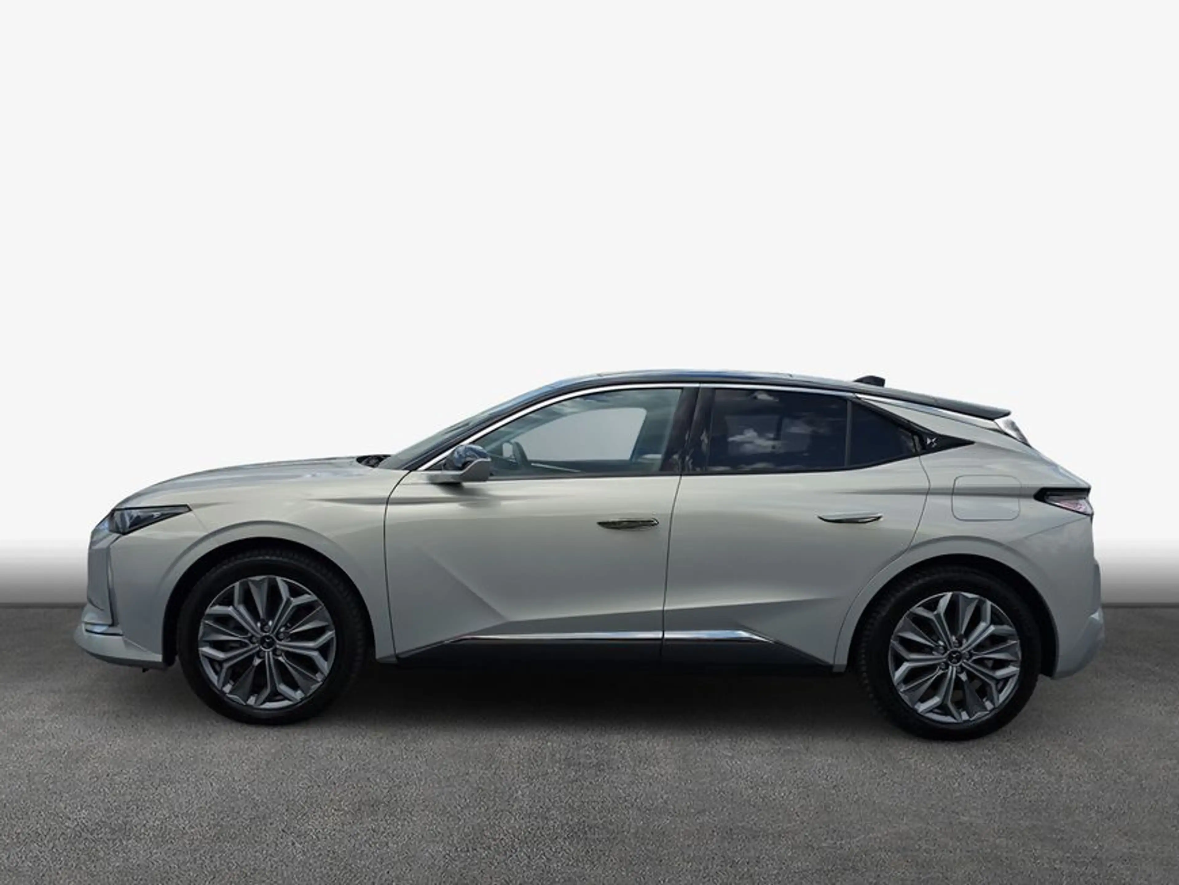 Citroen DS4 E-TENSE 225 TROCADERO RIVOLI + SCHIEBEDACH — photo 5