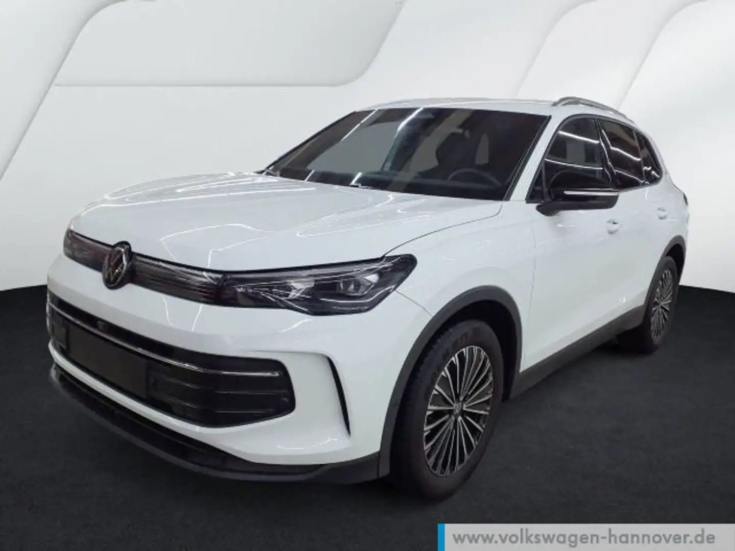 Volkswagen Tiguan 1.5 eTSI DSG Goal Navi AHK Kamera ACC Dig Weiß - 2
