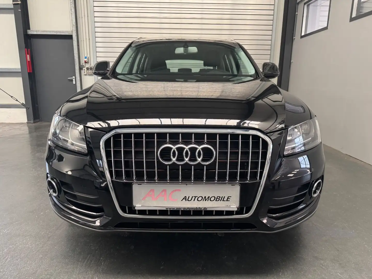 Audi Q5 2.0 TDI clean diesel/ultra/Navi/KeyLess/Tempo Schwarz - 2