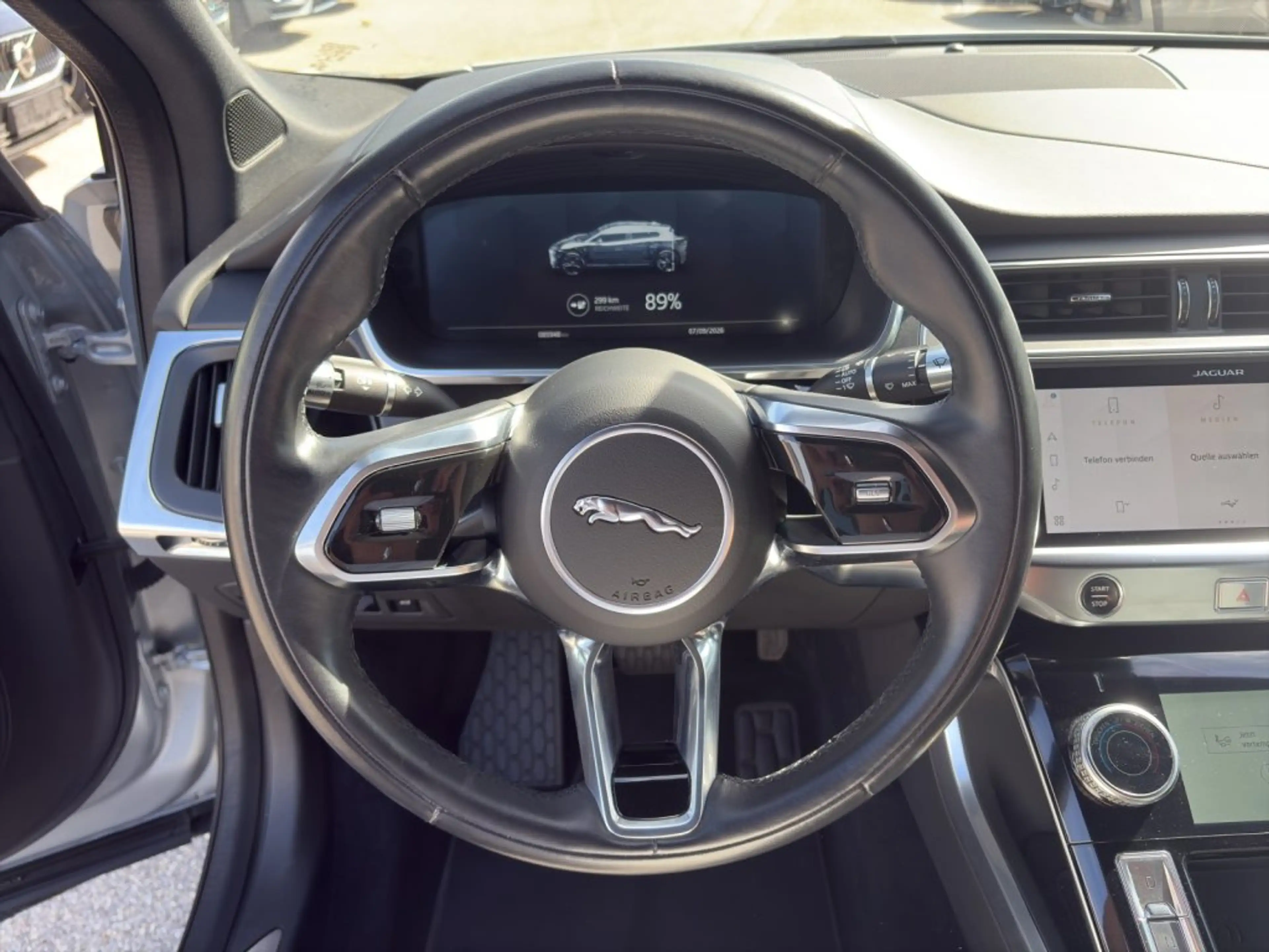 Jaguar I-Pace Austria Edition EV320 S AWD — photo 8