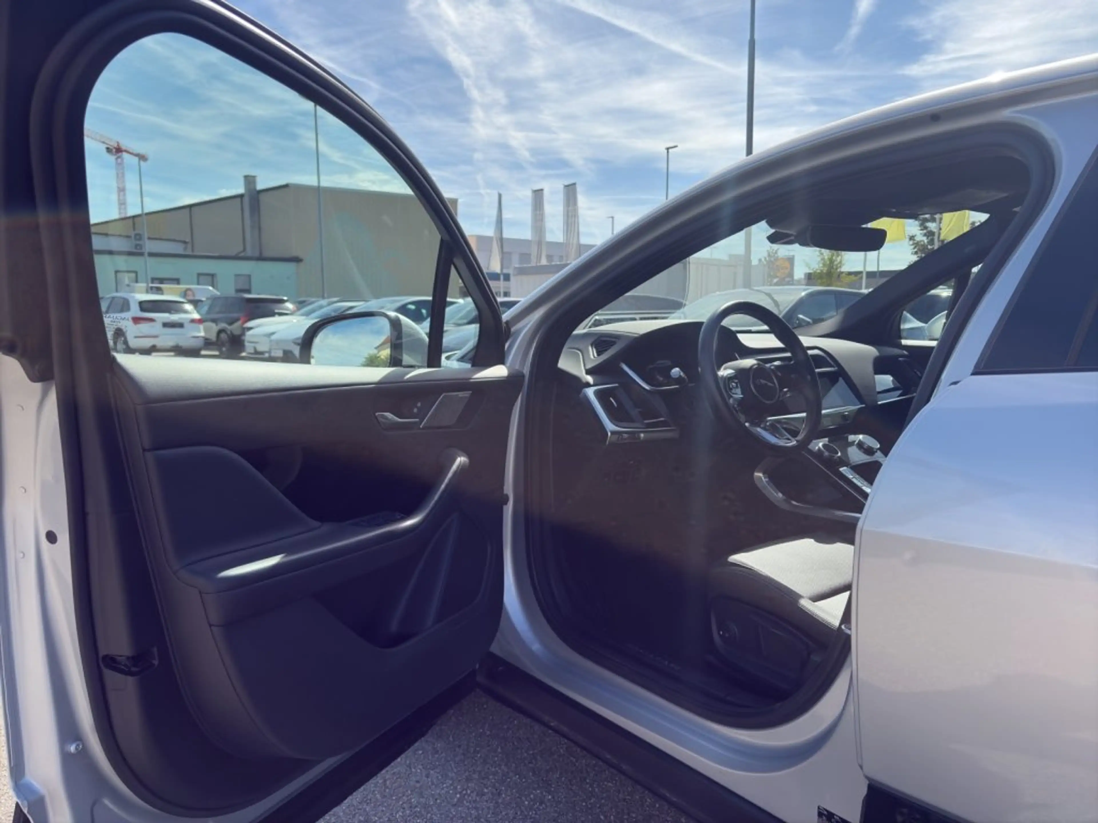 Jaguar I-Pace Austria Edition EV320 S AWD — photo 6