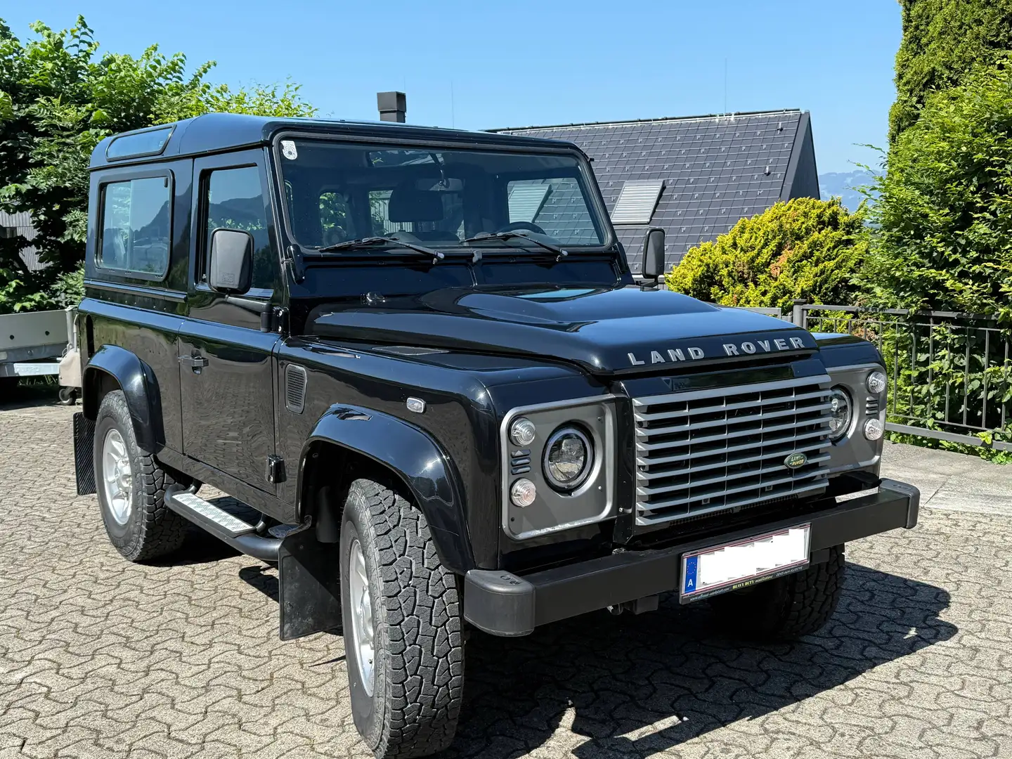 Land Rover Defender Defender 90" Station Wagon SE 2,4 TD SE Top-Ausstattung Schwarz - 1