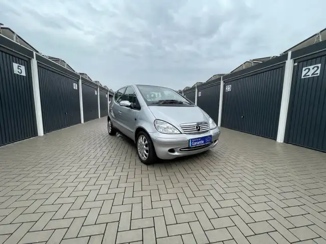 Mercedes-Benz A 190 L Elegance / 1 Hand / Scheckheft / Top!