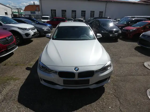 BMW I view 8