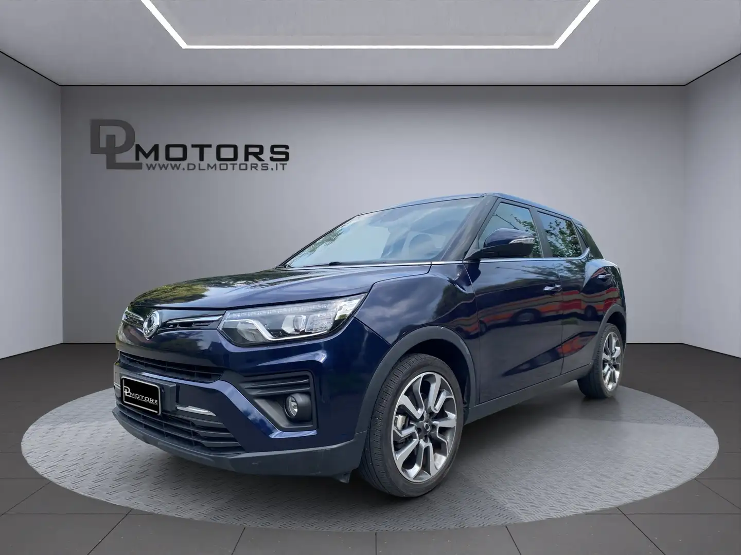 SsangYong Tivoli 1.2 GDI TURBO 2WD, MANUALE, COMFORT, NEOPATENTATI! Azul - 1