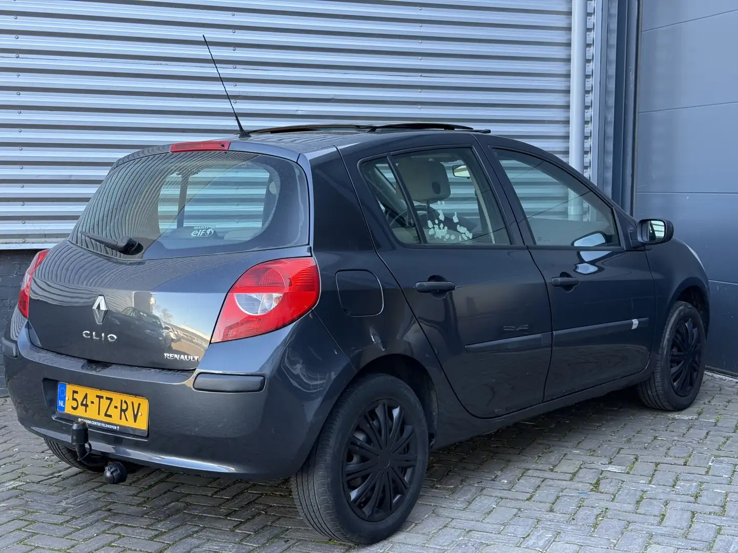 Renault Clio 1.2-16V Expression TREKHAAK // ELEKTR. SCHUIFDAK / Gris - 2
