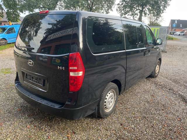 Hyundai H-1 2.5 CRDi Travel Premium