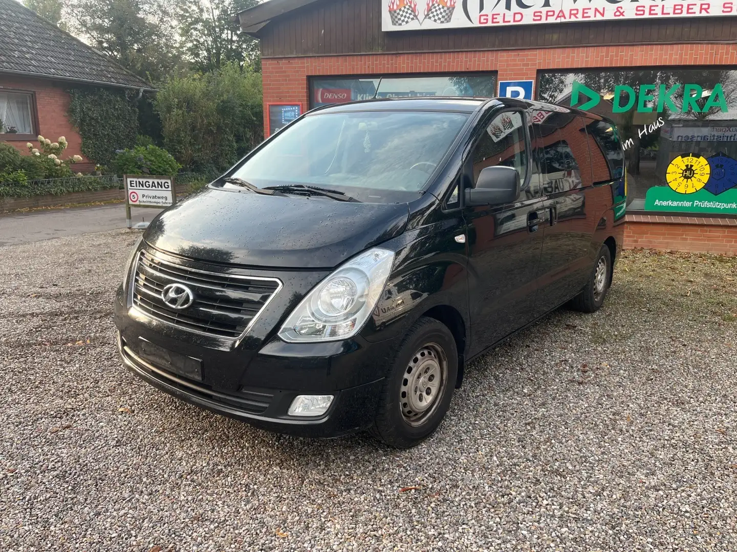 Hyundai H-1 2.5 CRDi Travel Premium - 1