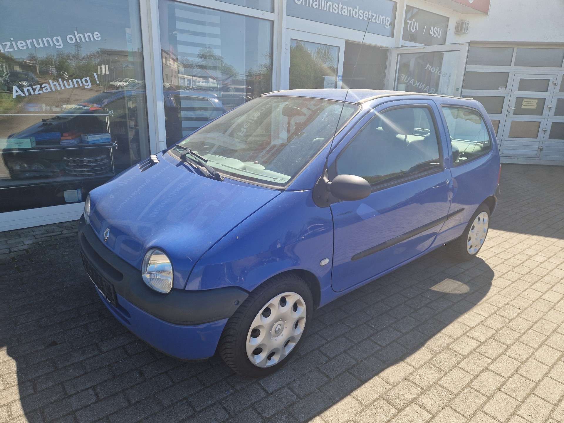 Second hand Renault Twingo 1.2