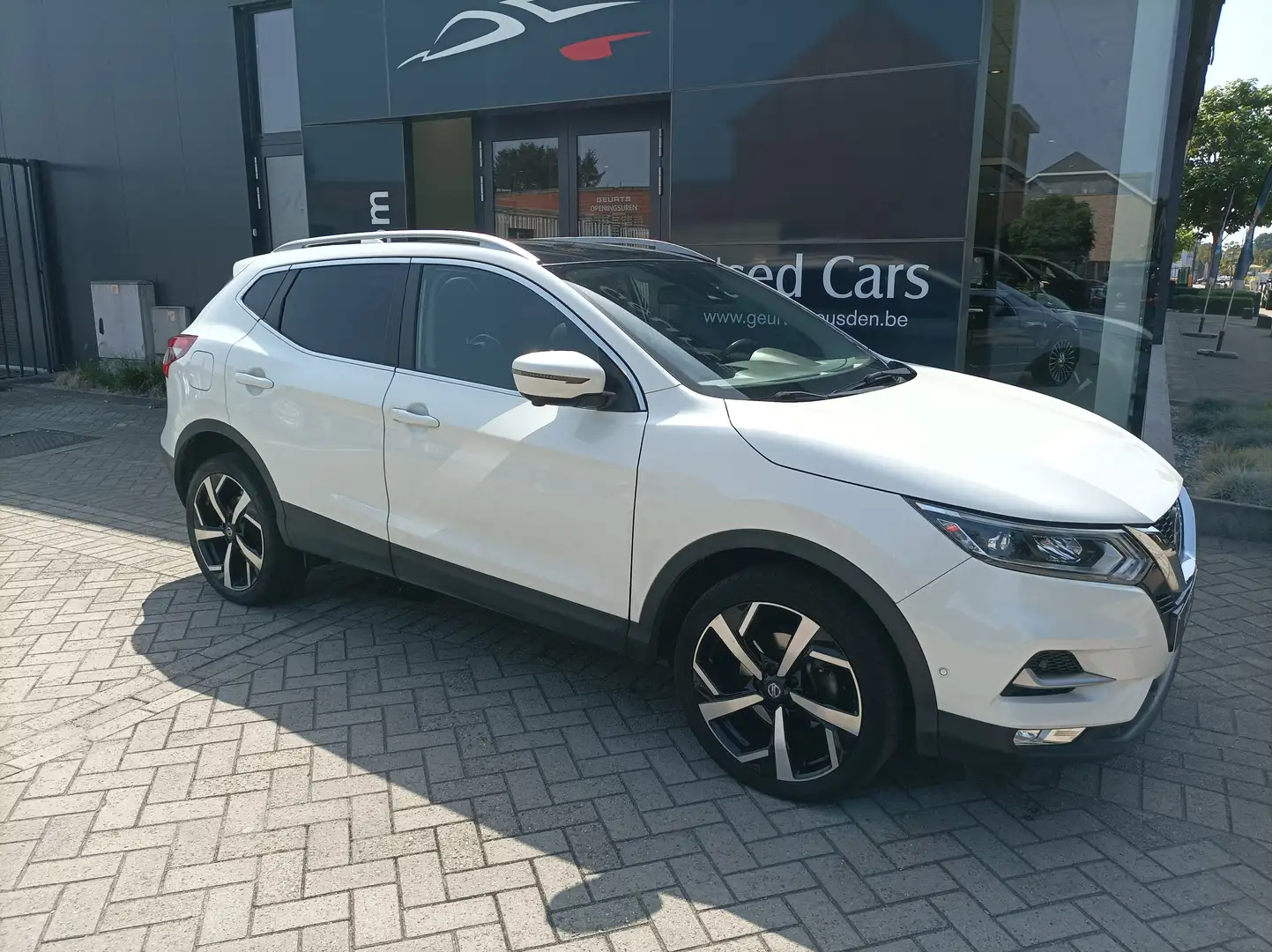 Nissan Qashqai Qashqai 1.3 DIG-T N-CONNECTA Blanc - 2