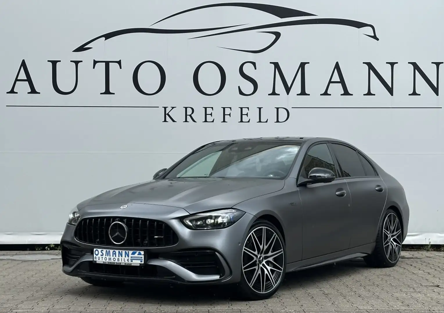 Mercedes-Benz C 43 AMG 4Matic Speedshift 9G   NP: 114.489,45€ Grey - 1