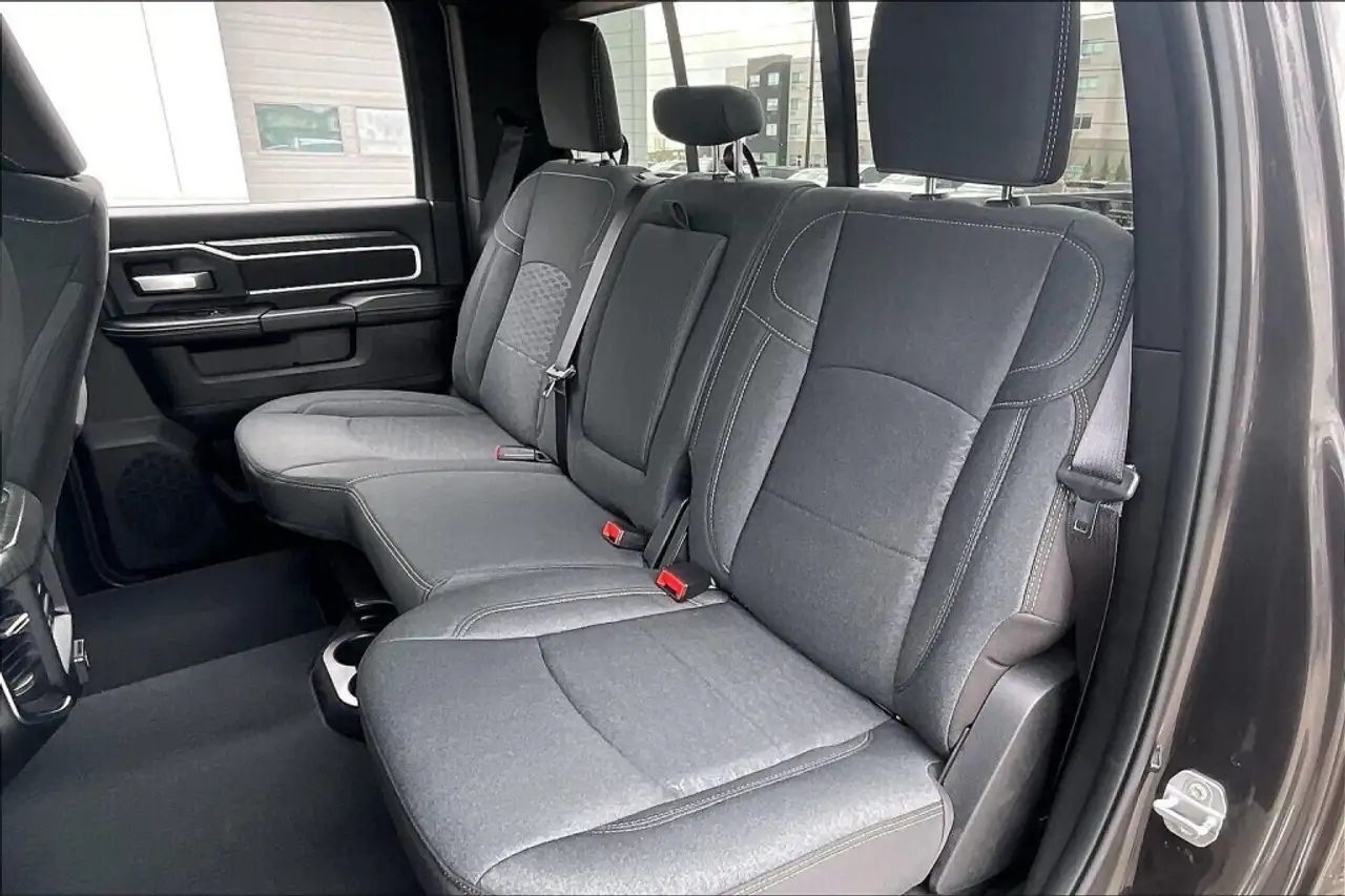 RAM 3500 снимка RAM 3500
