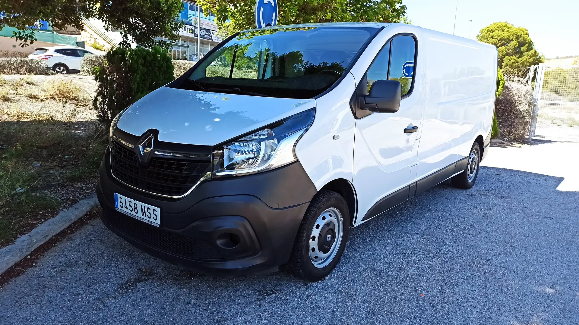 Renault Trafic Trafic Furgón 29 L2H1 Energy BluedCi 70kW Blanco - 1