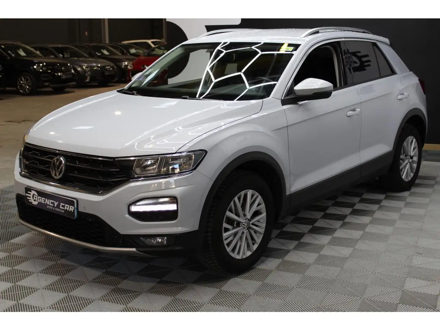 Volkswagen T-Roc T-Roc 1.0 TSI - 115 - Start\u0026Stop Lounge PHASE 1 Grijs - 2