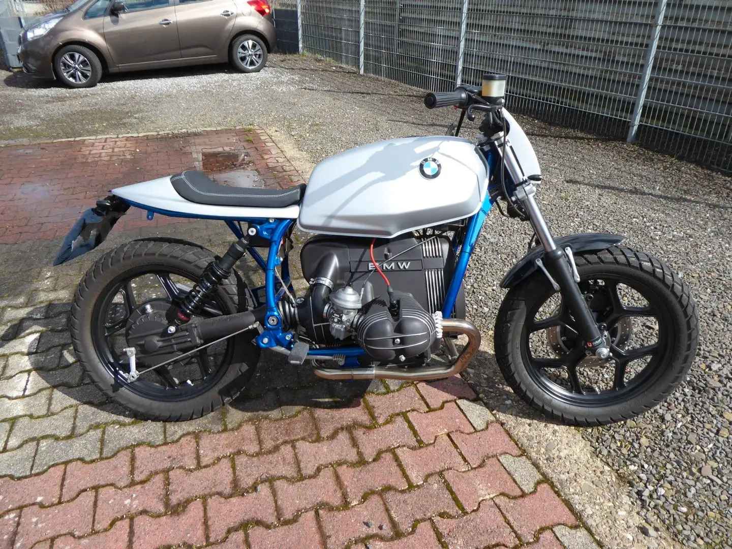 BMW R 80 R oadster Umbau Silver - 1