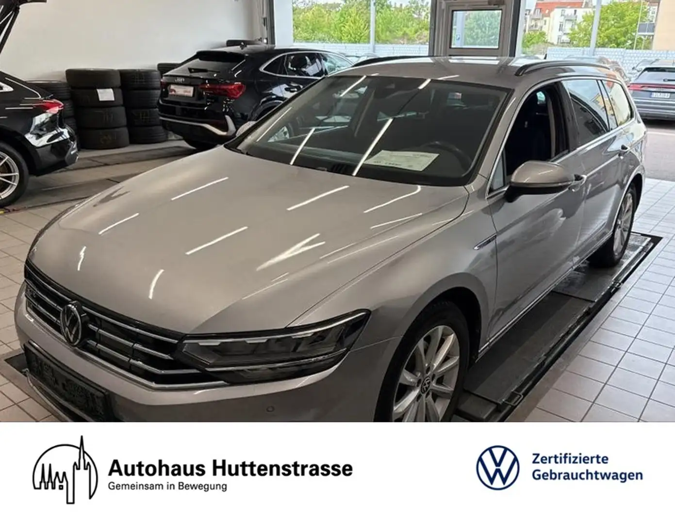 Volkswagen Passat Variant GTE DSG LED KAMERA MASSAGE Silber - 1