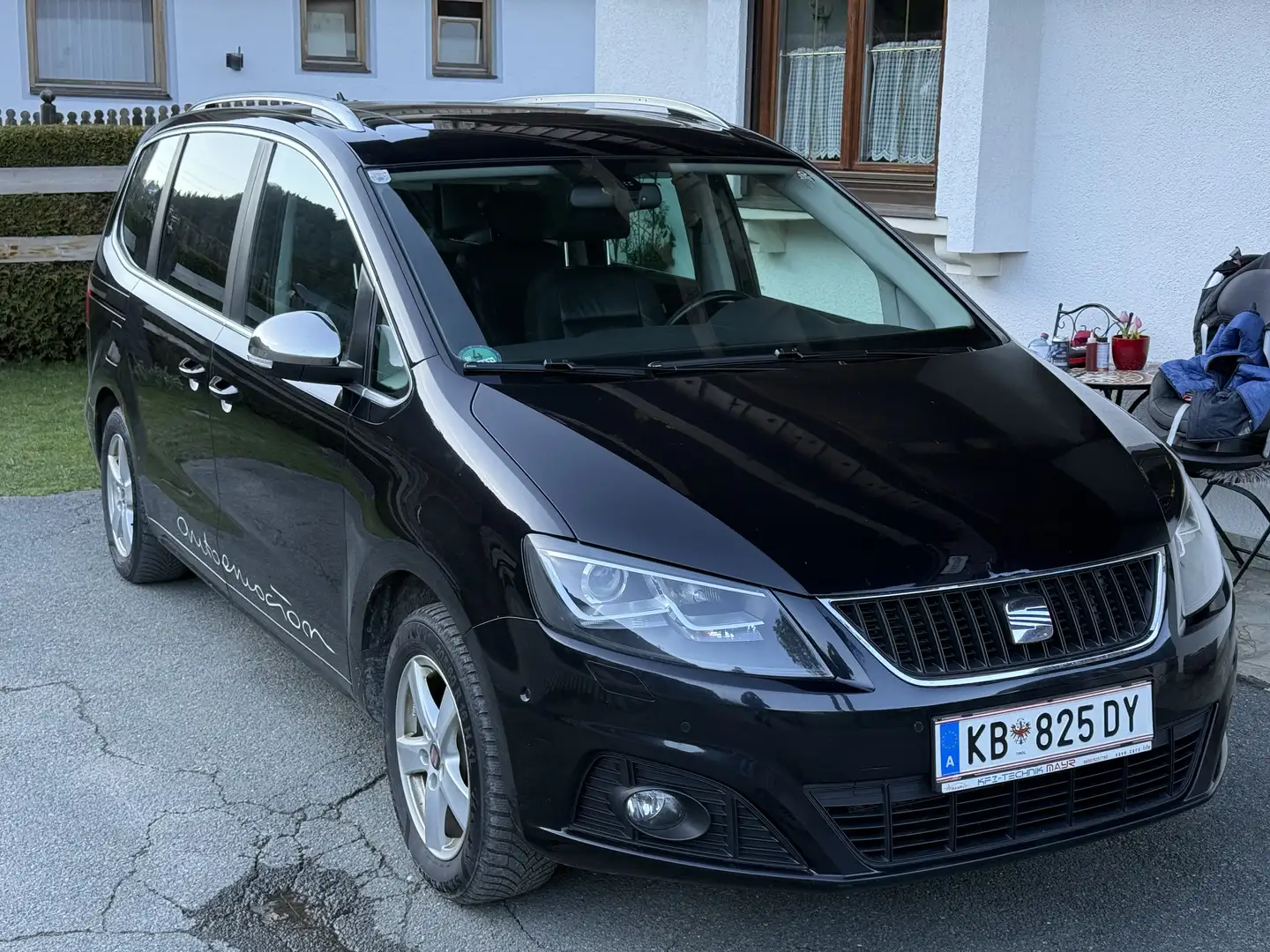 SEAT Alhambra Style 2,0 TDI CR DPF DSG Schwarz - 2