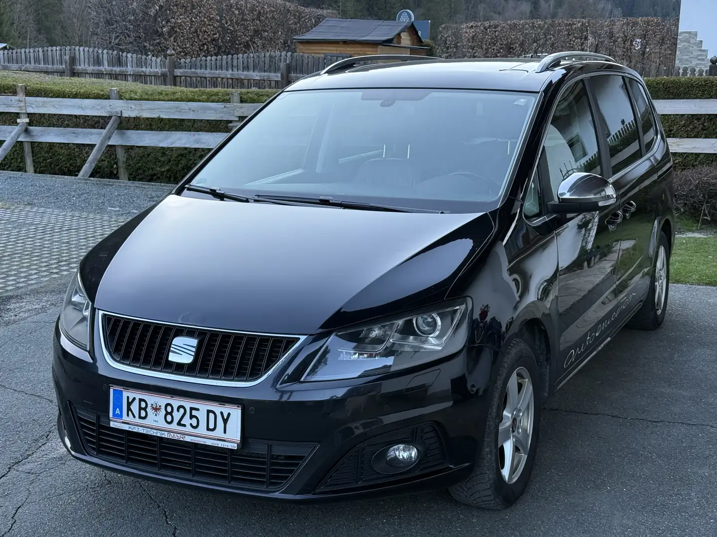 SEAT Alhambra Style 2,0 TDI CR DPF DSG Schwarz - 1