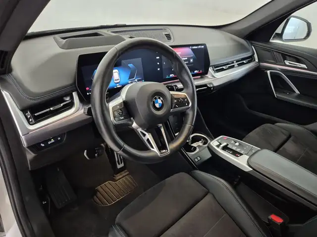 BMW X1 view 7